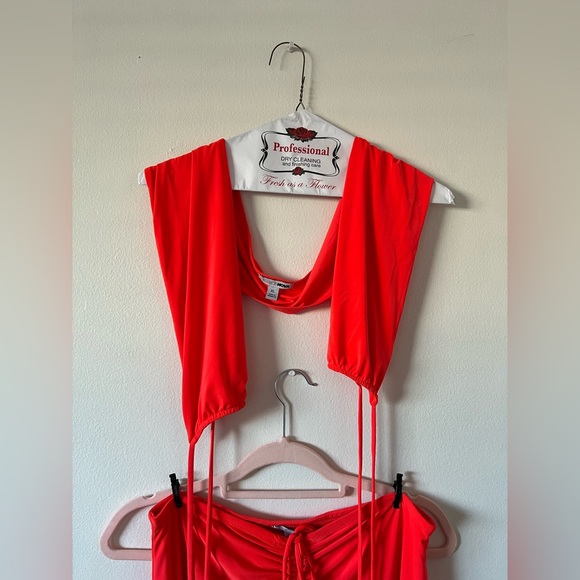 Matching Set Orange Red XL - Picture 5 of 5